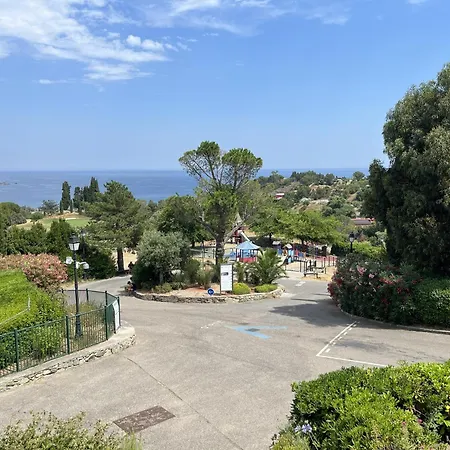 Cap Esterel 2 Pieces Vue Et Piscines *